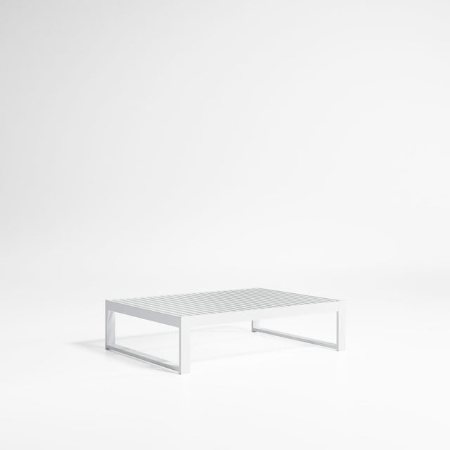 DNA sofabord 121 cm fra serien af de luksuriøse møbler fra Gitz Design og Gandia Blasco