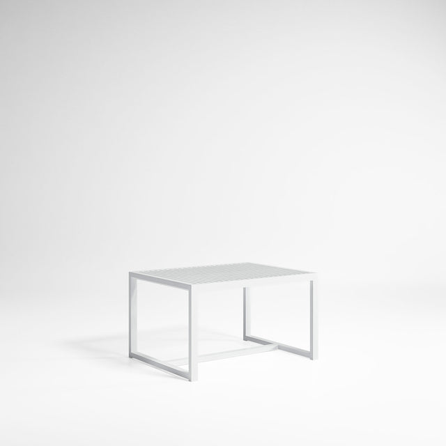 DNA spisebord 129 cm fra serien af de luksuriøse møbler fra Gitz Design og Gandia Blasco